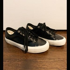 Black Vans Old Skool | Size 8.5